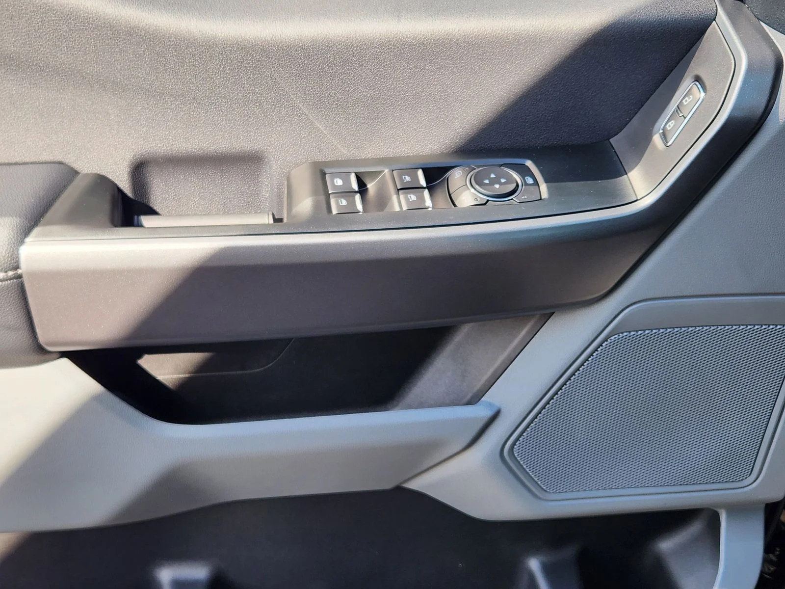 New 2026 Agate Black Metallic Ford F-250® XL image 17