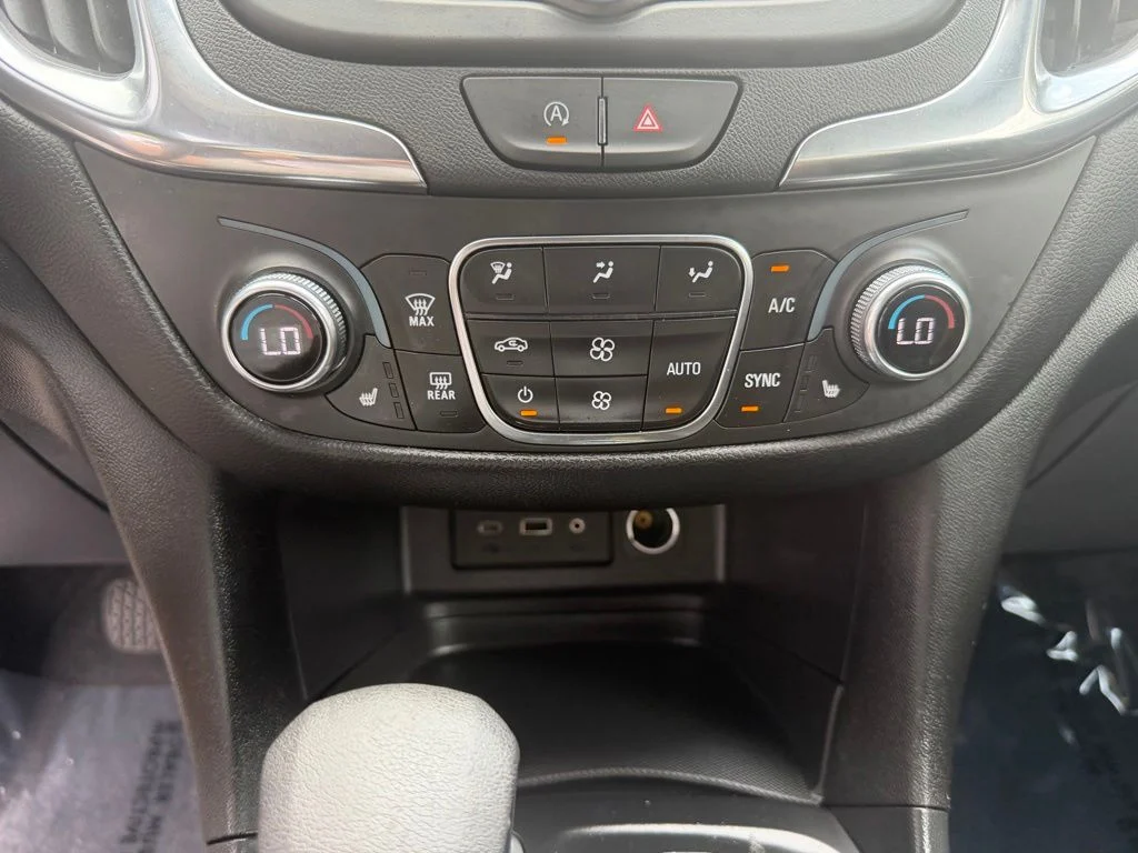 Used 2024 Black Metallic Chevrolet LT image 27