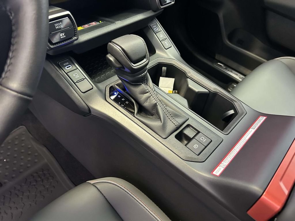 Used 2026  Toyota Woodland image 20