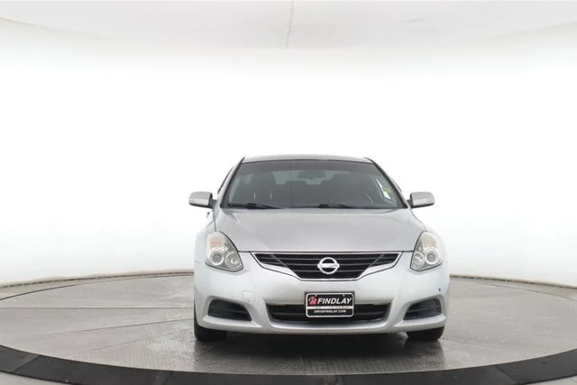 Used 2011 Silver Nissan 2.5 S image 12
