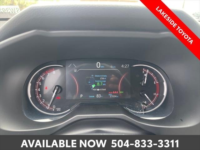 Certified Used 2025 SILVER SKY METALLIC Toyota  image 36
