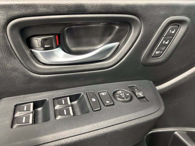 Certified Used 2025 Crystal Black Pearl Honda Touring image 25