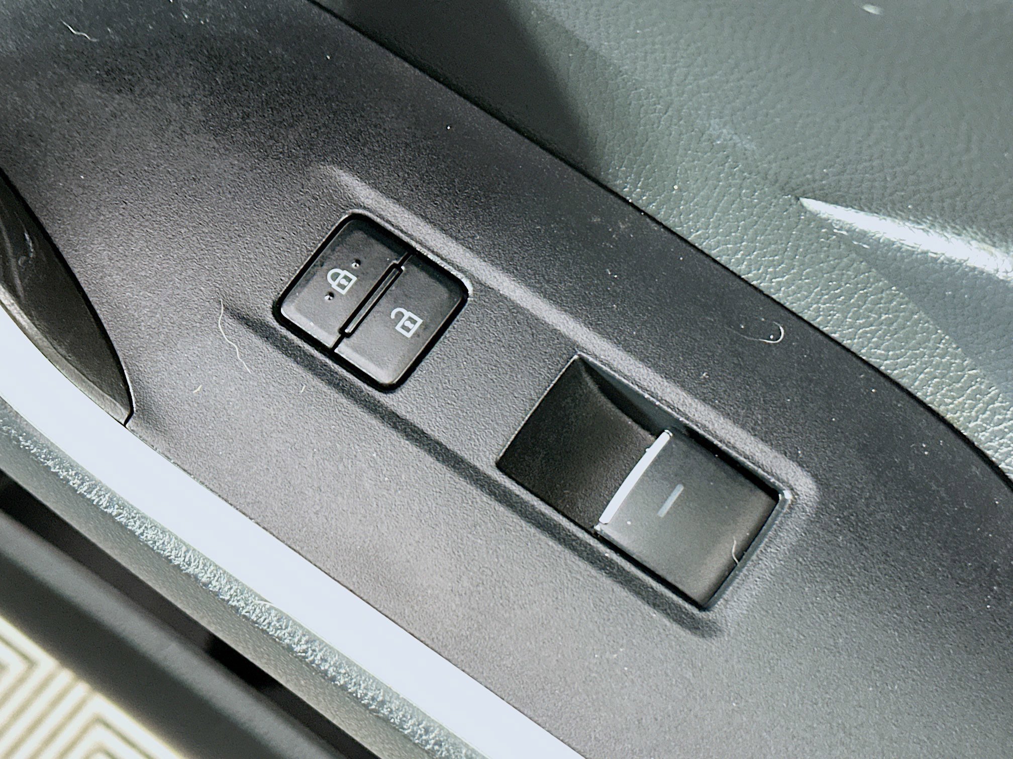 Used 2024 Magnetic Gray Metallic Toyota XLE Premium image 29