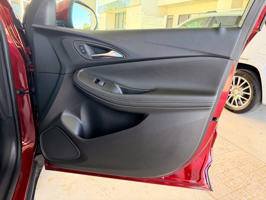 Used 2025 Red Buick Preferred image 36