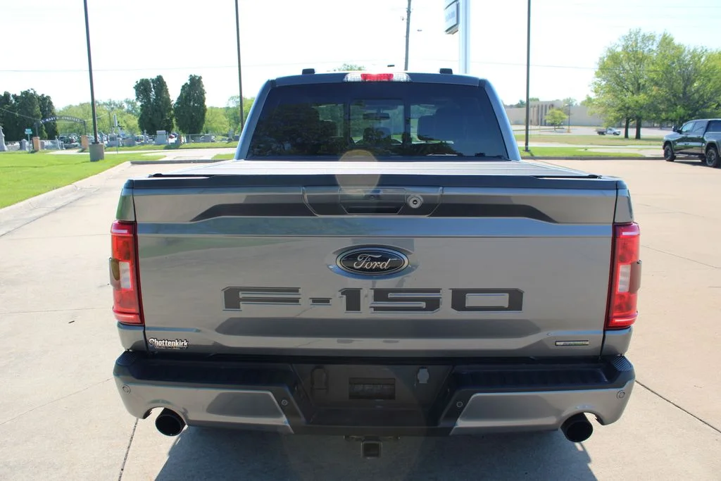 Used 2023 Gray Ford XLT image 16