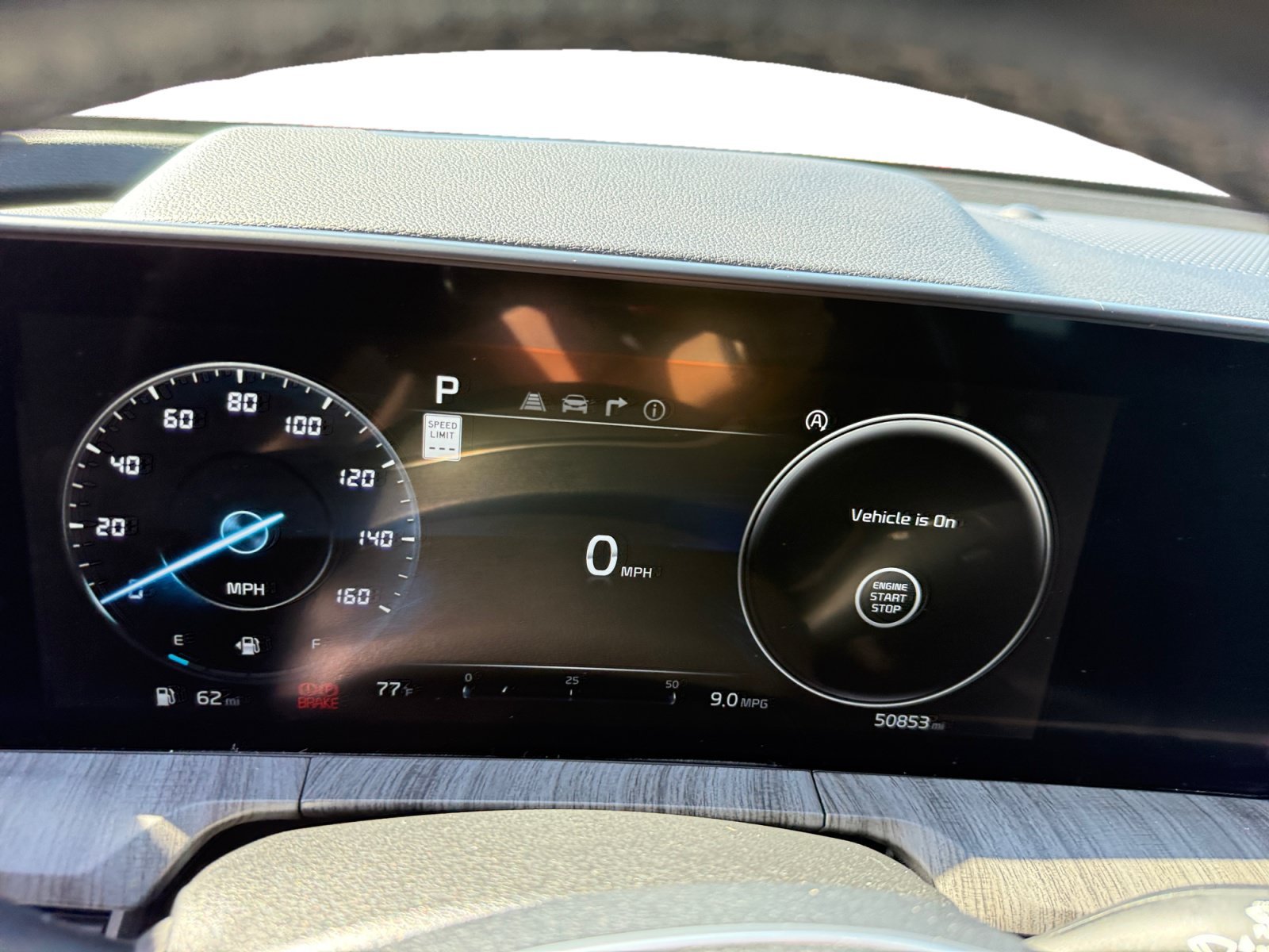 Used 2023 Moss Kia SX-Prestige image 11