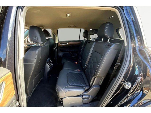 New 2026 Deep Black Pearl Volkswagen 2.0T SE image 23