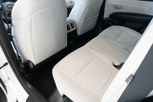 Used 2026 White Hyundai SEL image 7