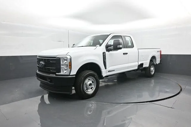 New 2026 White Ford XL image 4