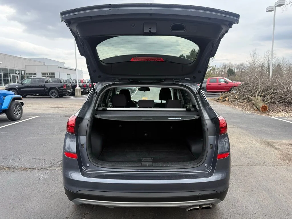 Used 2019 Gray Hyundai SEL image 31