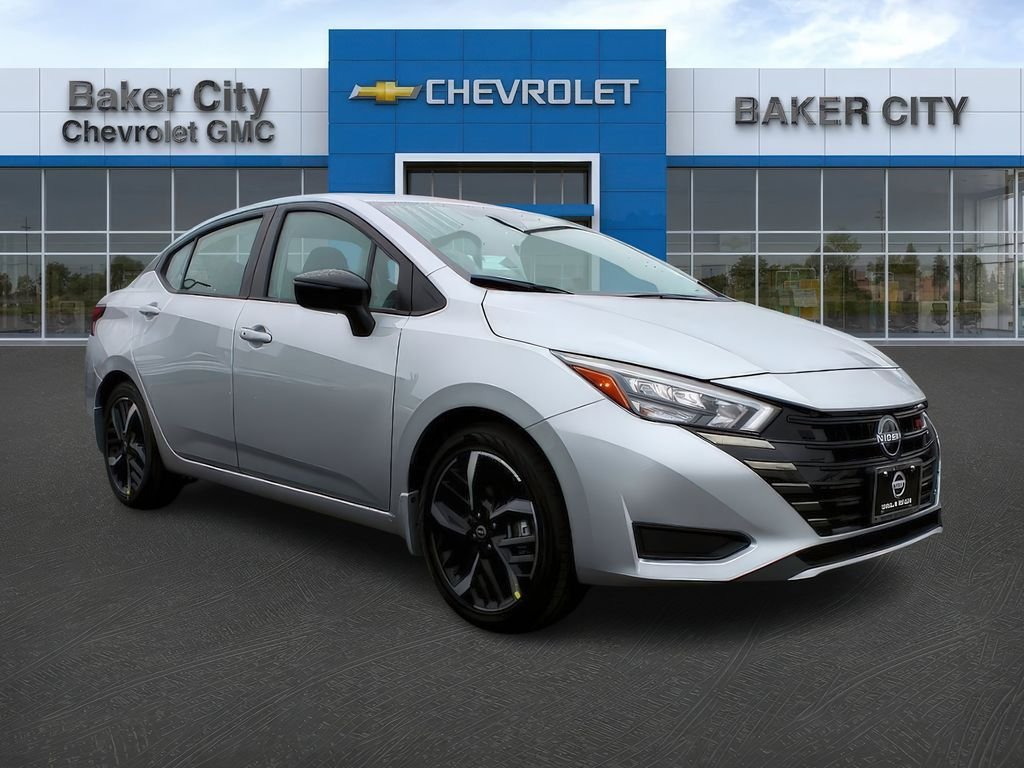 2025 Nissan Versa Sedan SR