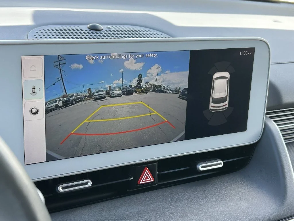 Used 2024 Teal Hyundai SEL image 23