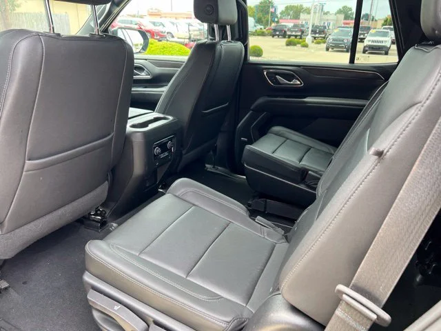 Used 2022 Black Chevrolet Z71 image 29