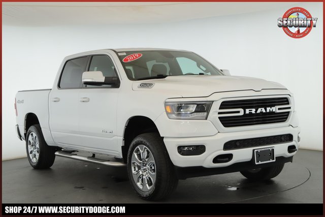 2019 Ram 1500 Big Horn 4x4 Crew Cab 5'7 Box