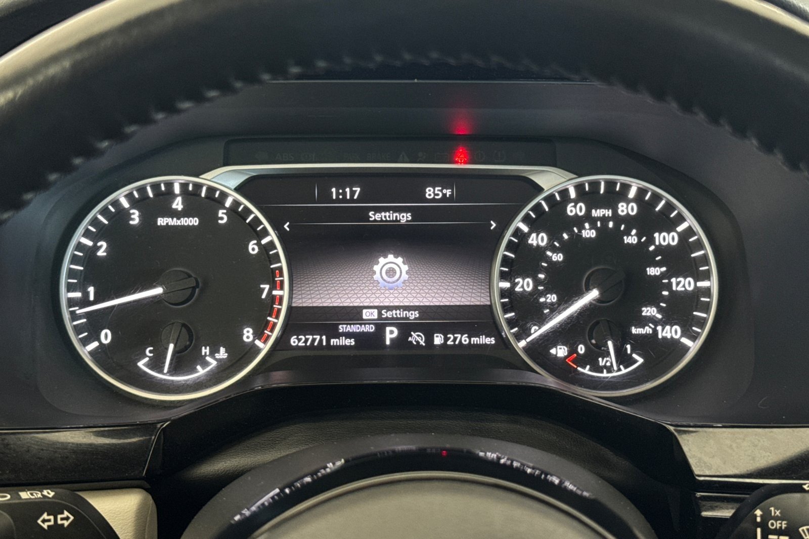 Used 2022 WHITE Nissan SL image 25