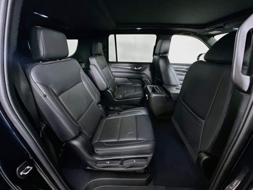 Used 2023 Onyx Black GMC Denali image 29