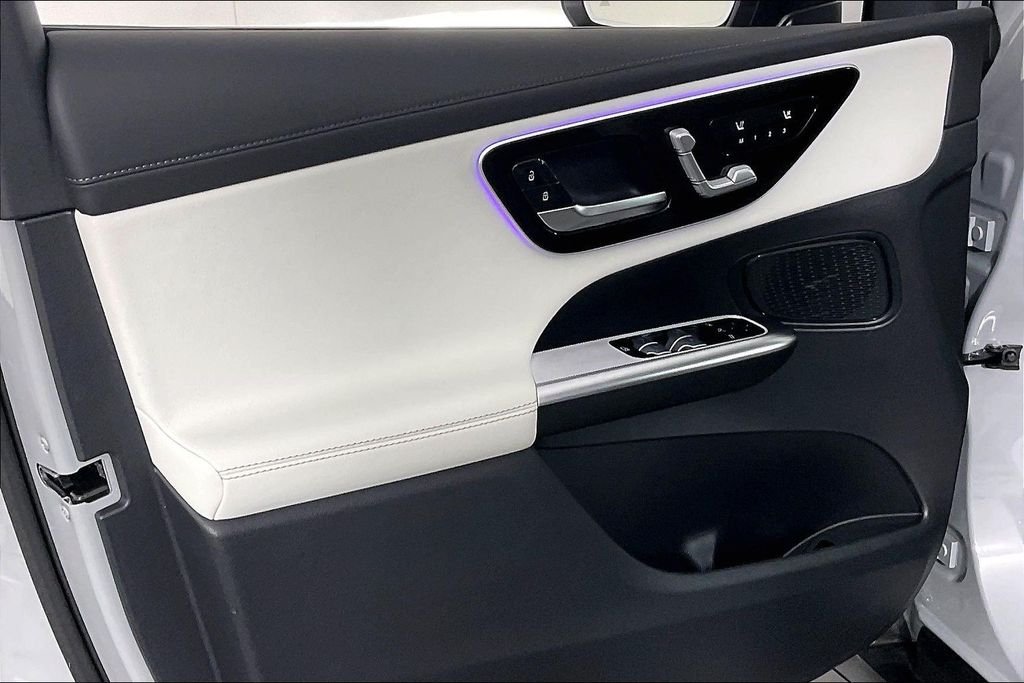 2025 Mercedes-Benz GLC Base - Photo 15