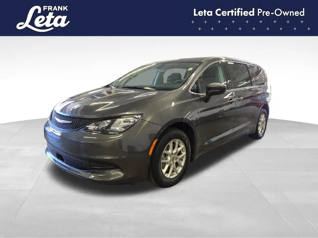 2022 Chrysler Voyager LX
