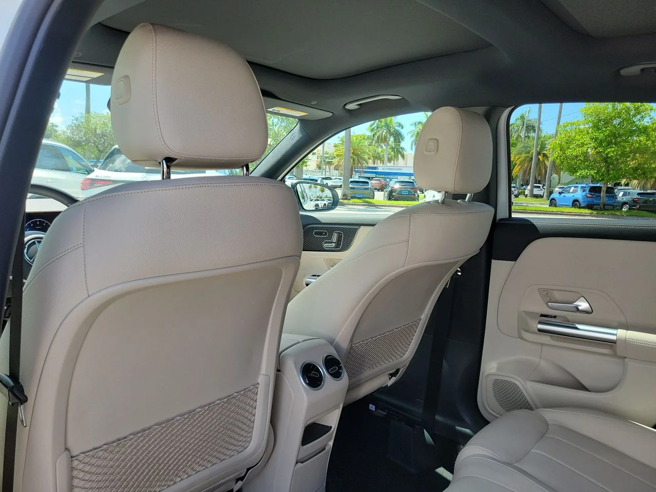 Certified Used 2026 White Mercedes-Benz GLA 250 image 12
