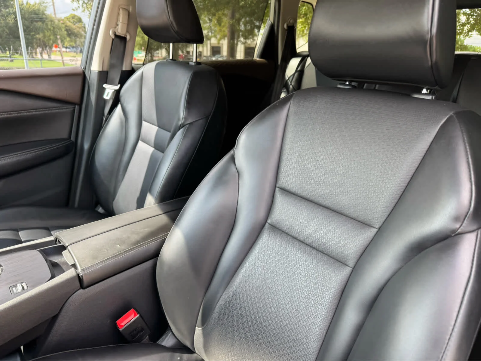 Used 2021 Gun Metallic Nissan SV image 12