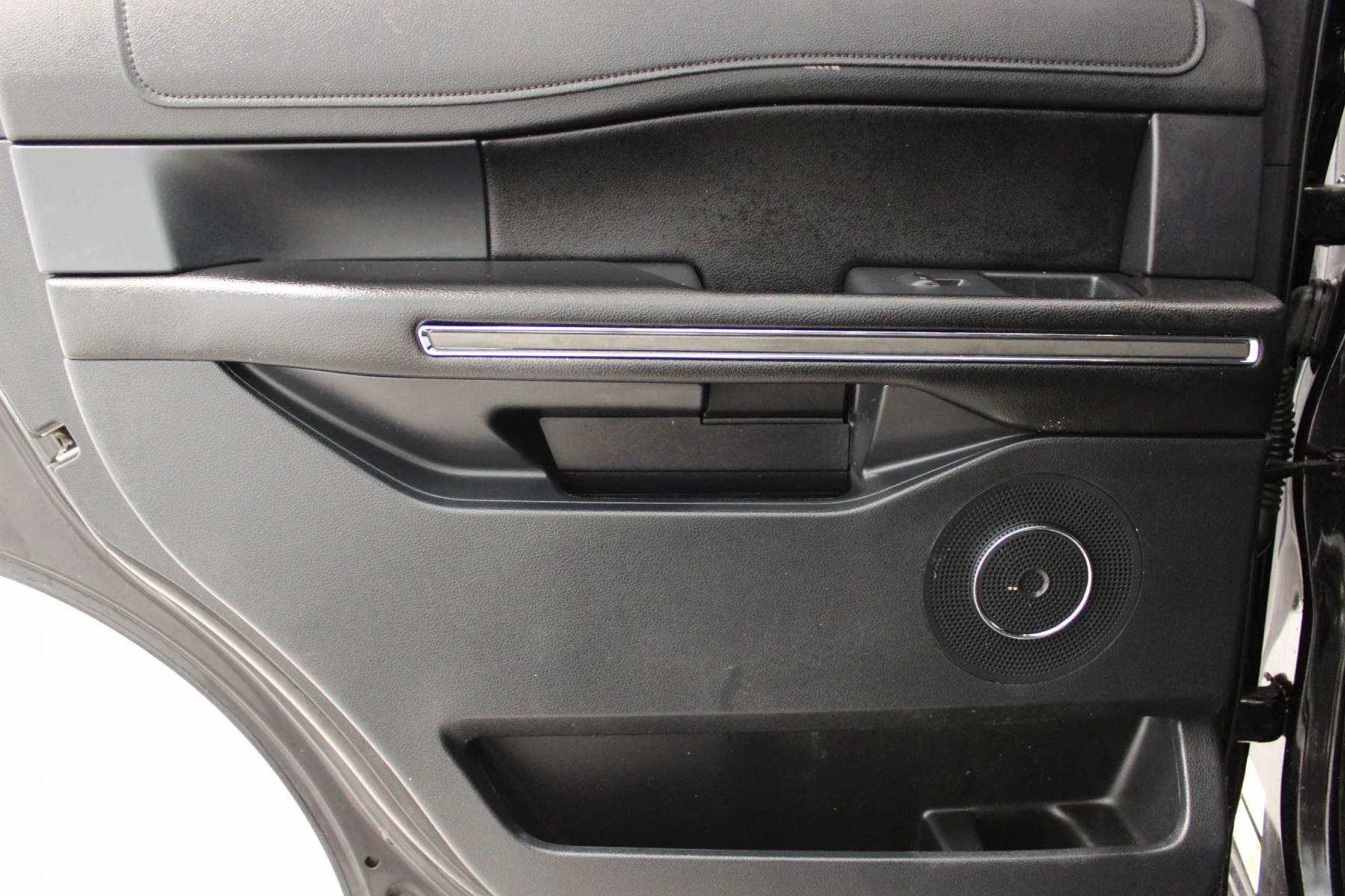 Used 2020 AGATE BLACK METALLIC Ford XLT 4x2 image 20