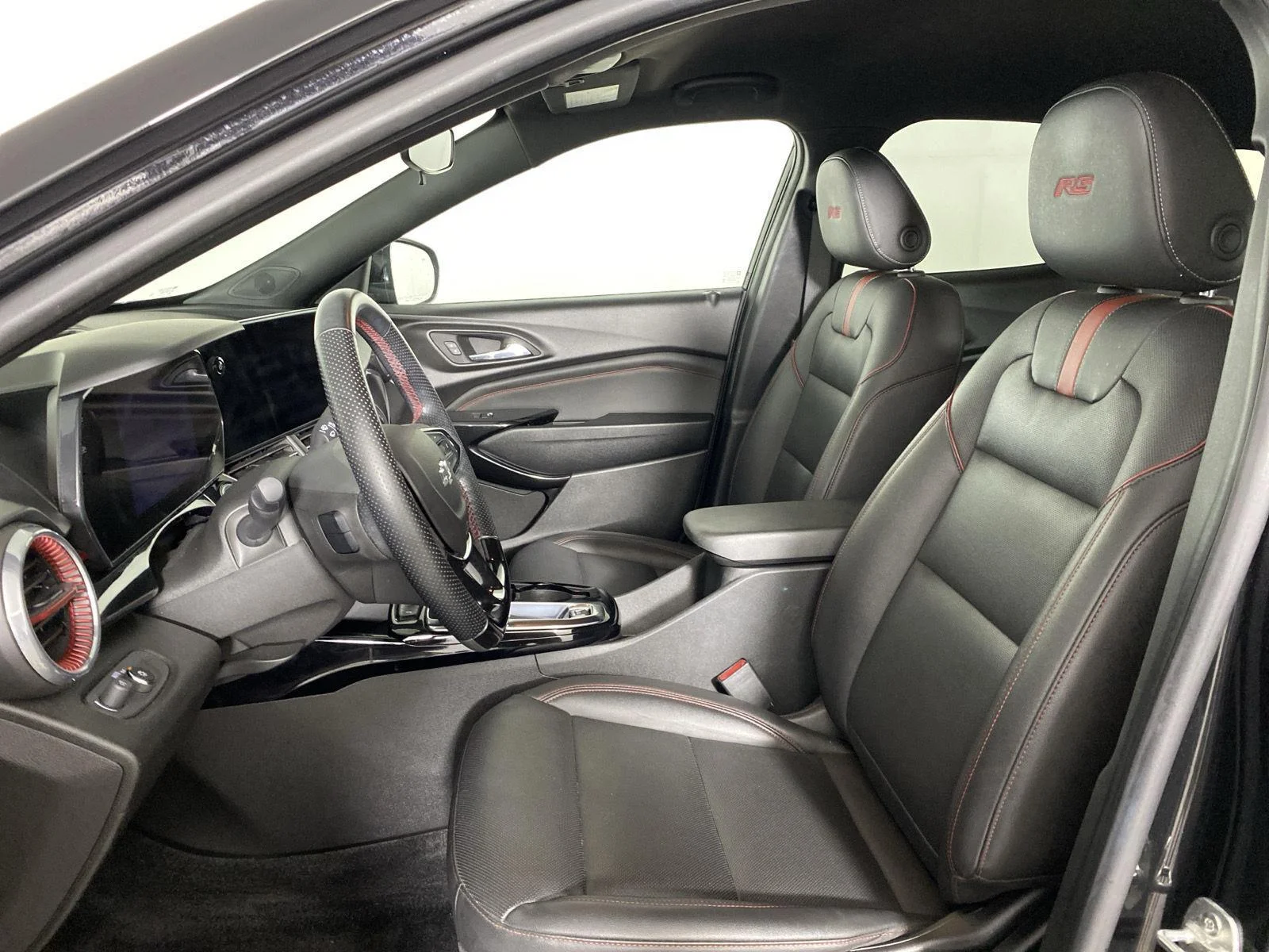 Used 2024 Mosaic Black Metallic Chevrolet 2RS image 10