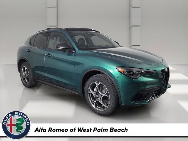 2026 Alfa Romeo Stelvio Base