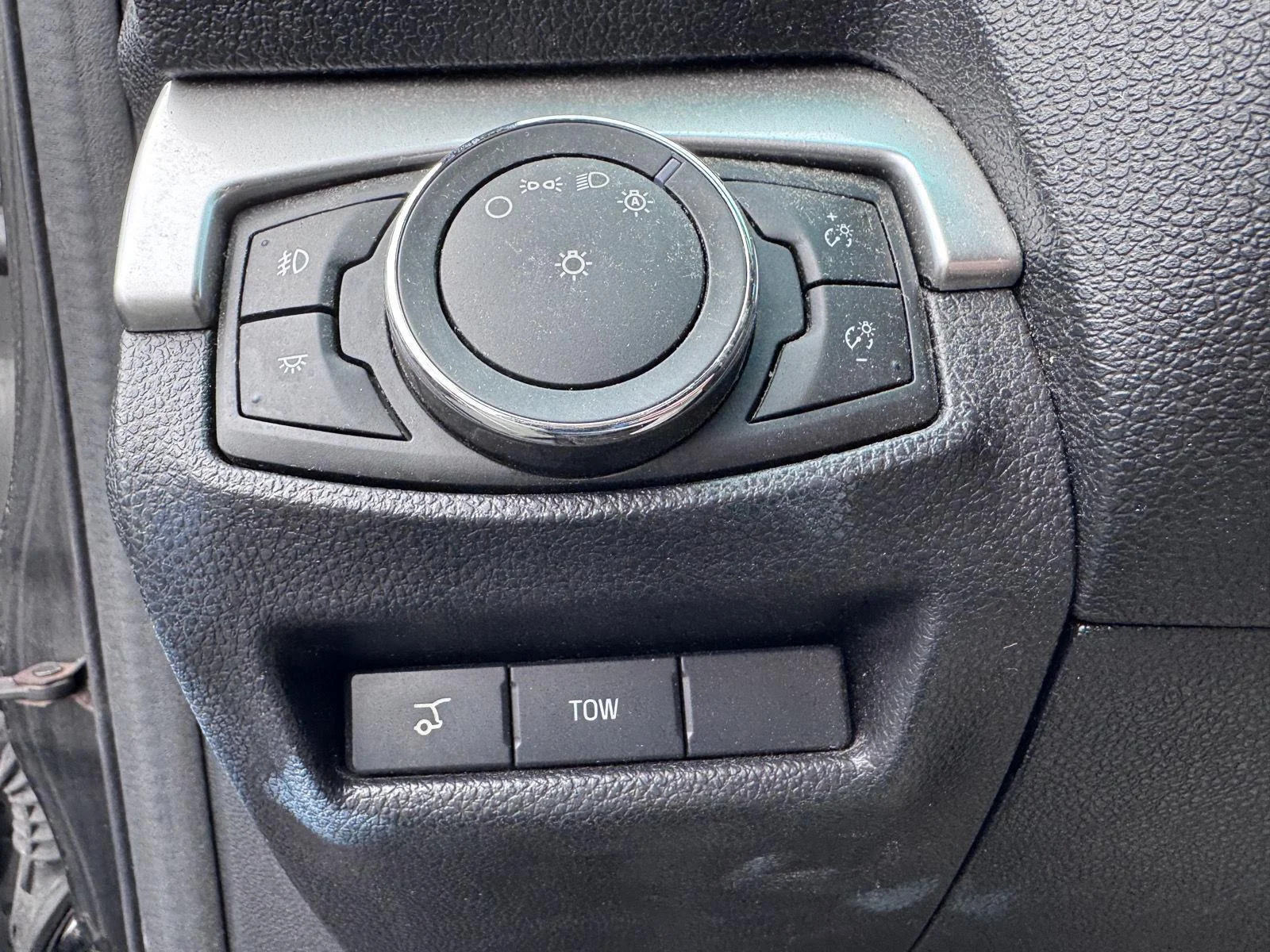 Used 2017 Magnetic Ford XLT image 13