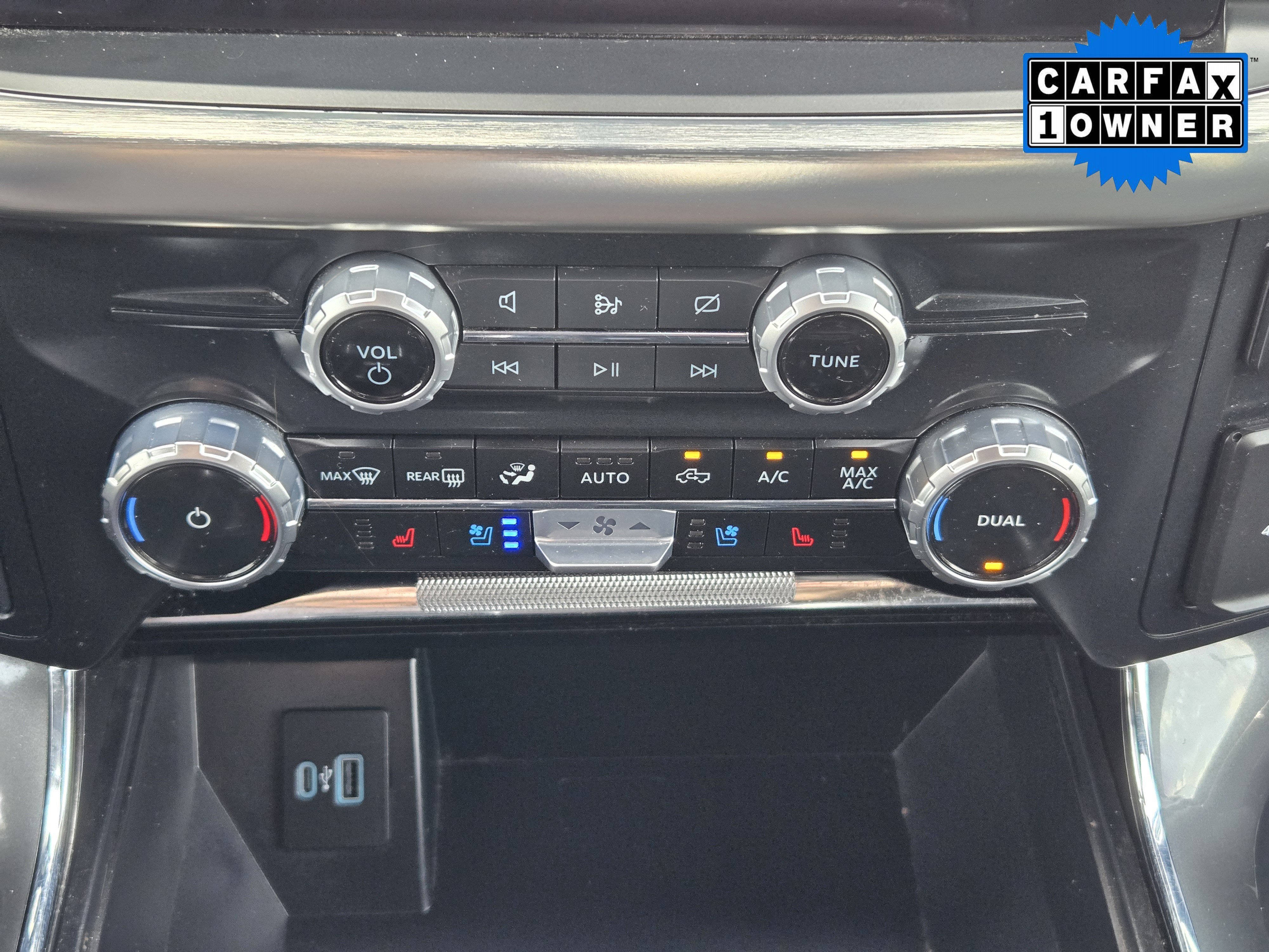 Certified Used 2023 Black Metallic Ford Lariat image 17