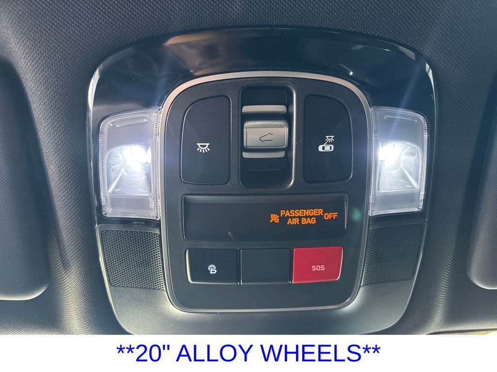 Certified Used 2024 Hampton Gray Hyundai Limited image 28