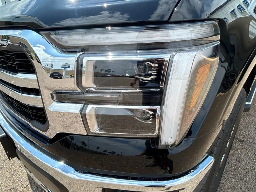 New 2026 Agate Black Metallic Ford Lariat® image 10