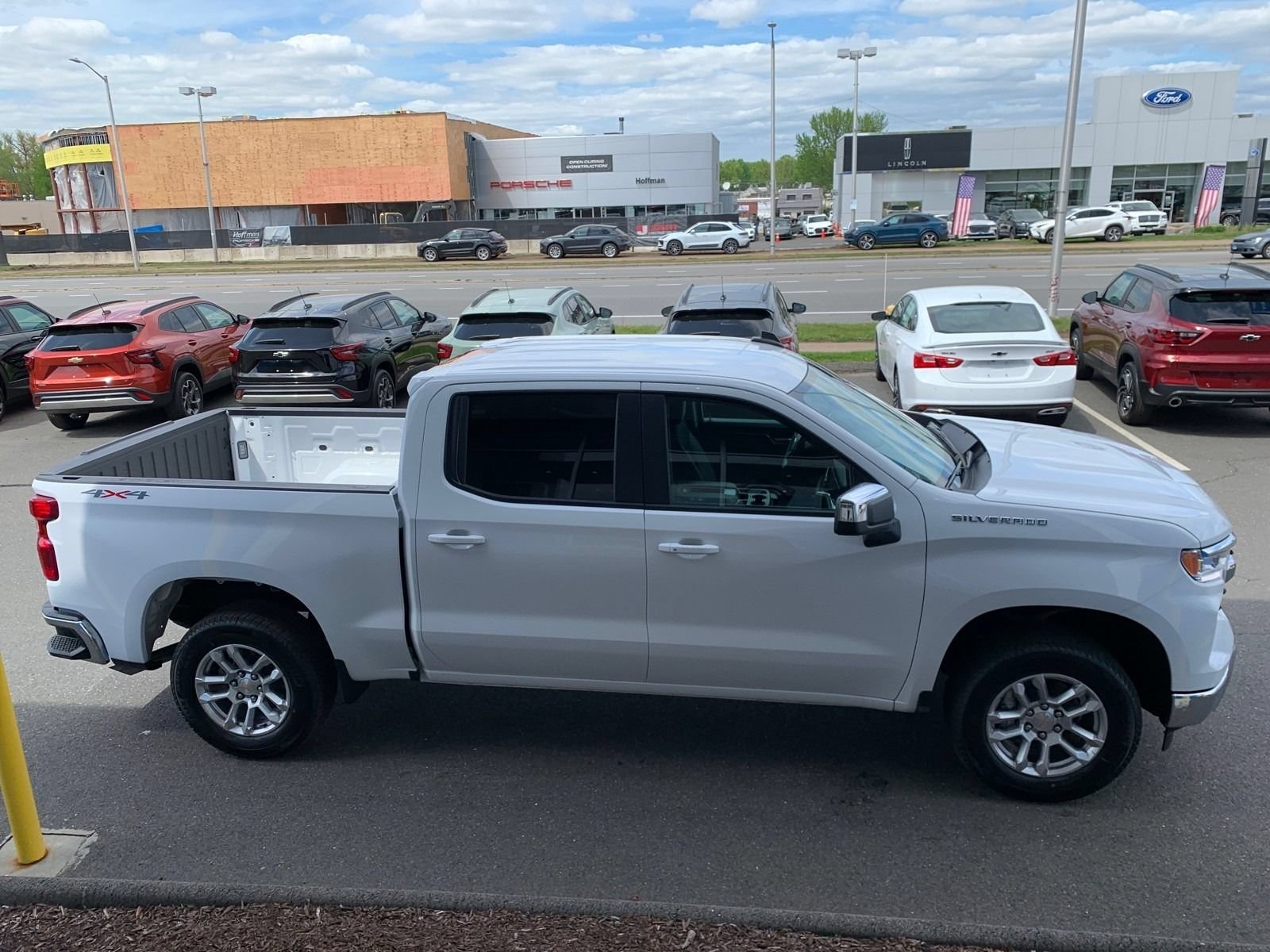 New 2026 Summit White Chevrolet LT (2FL) with Convenience Package - Trailering Package image 4