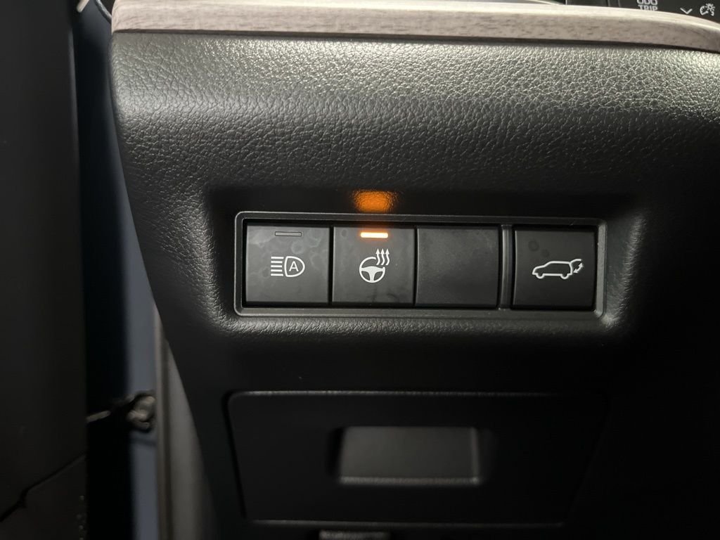 Used 2024 Cloud Toyota Limited image 13