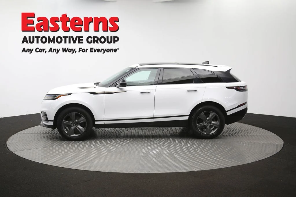 Used 2022 White Land Rover P250 R-Dynamic S image 60