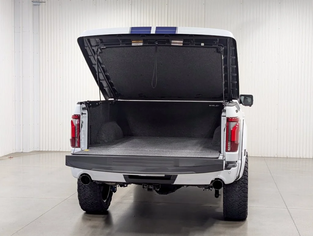New 2026 Oxford White Ford Lariat® image 29