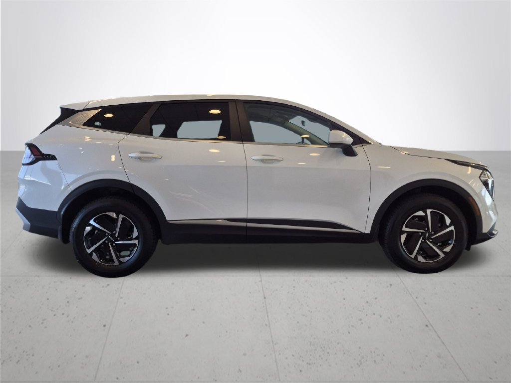 Used 2023 Snow White Pearl Kia LX image 6