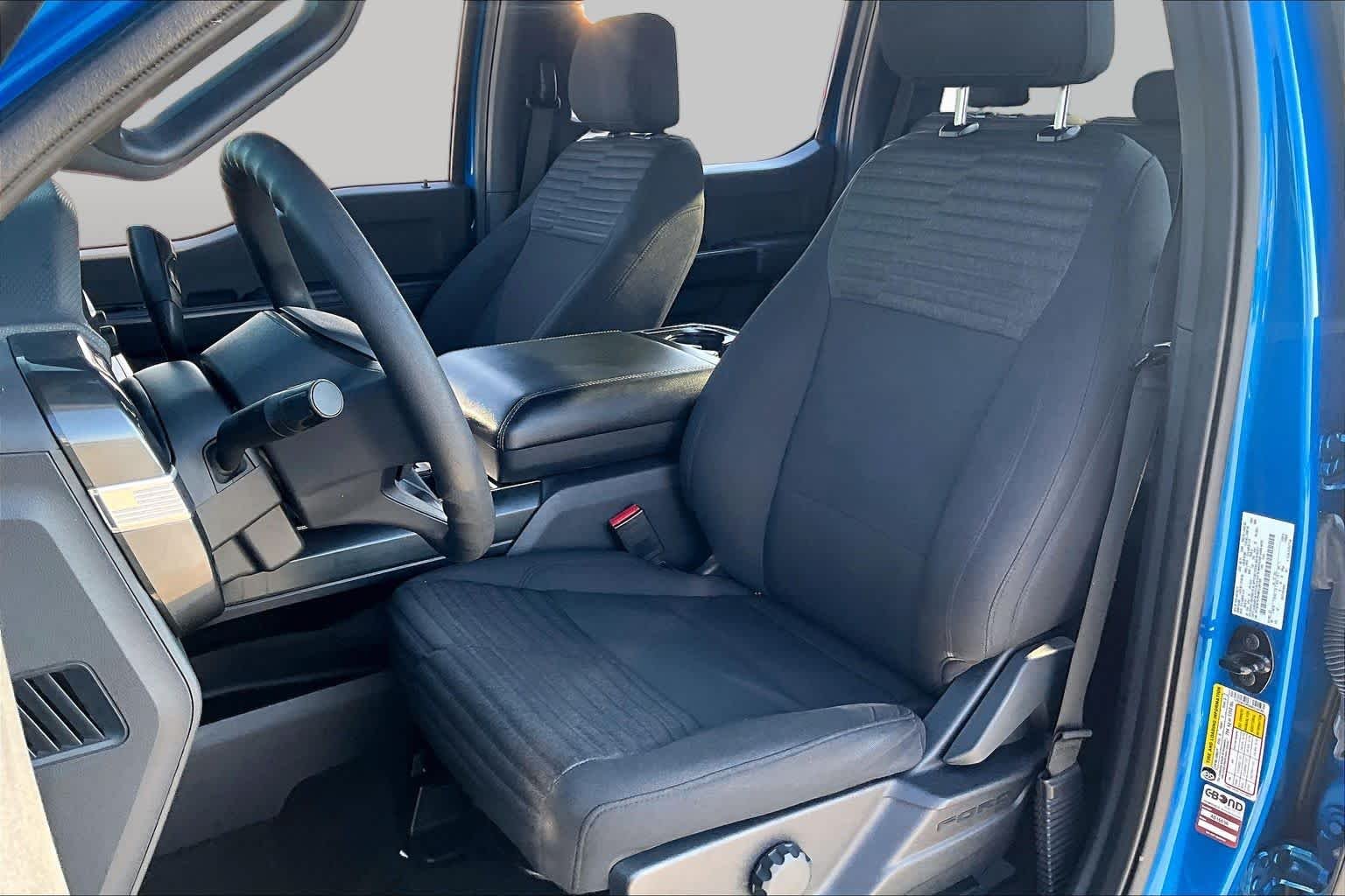 Used 2021 Velocity Blue Metallic Ford XL image 7