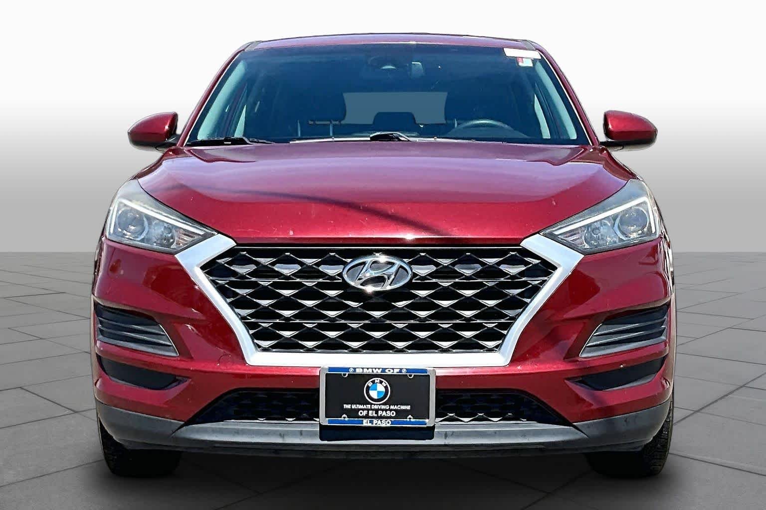 Used 2019 Gemstone Red Hyundai SE image 3