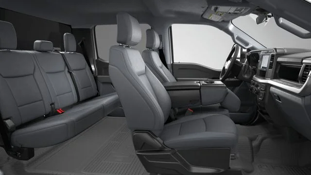 New 2026 Oxford White Ford XL image 7