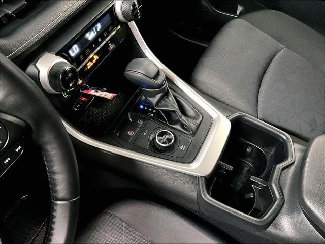 Certified Used 2025 MAGNETIC GRAY MET. Toyota  image 20