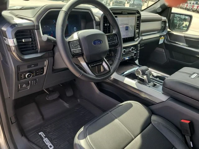 New 2026 Silver Metallic Ford Platinum image 18