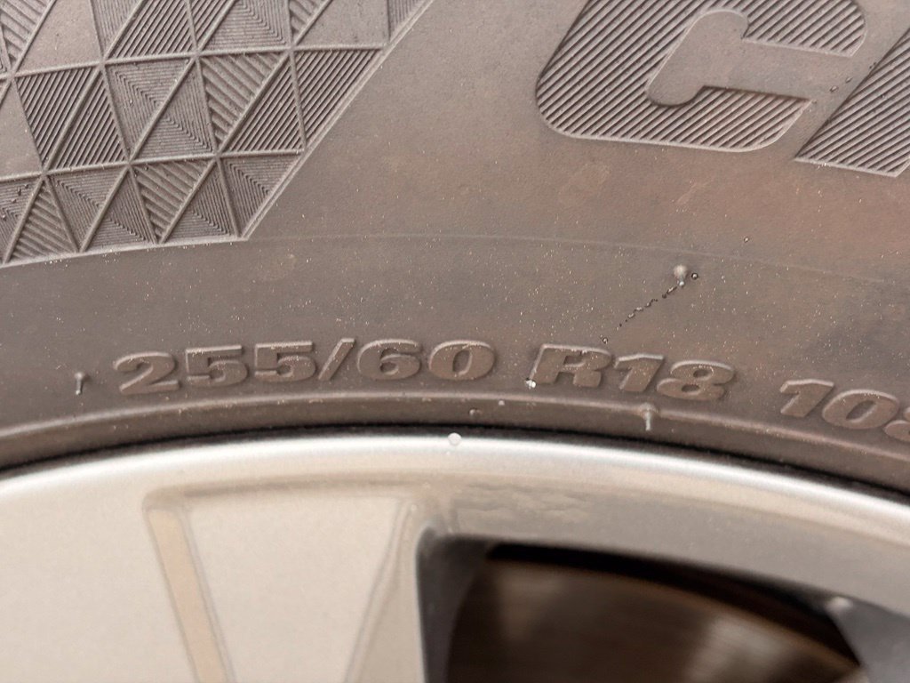 2025 Nissan Pathfinder SV - Photo 12