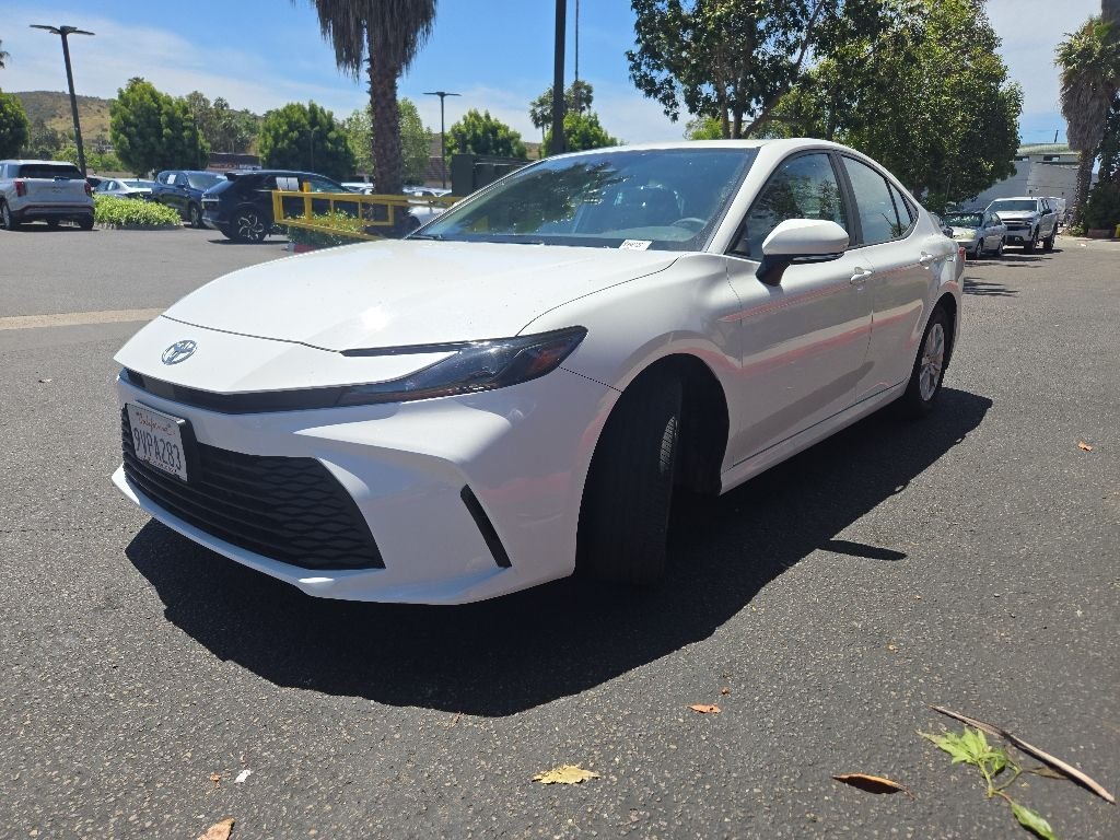 Used 2025 White Toyota LE image 4