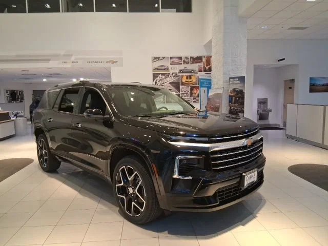 2026 Chevrolet Traverse AWD High Country's photo