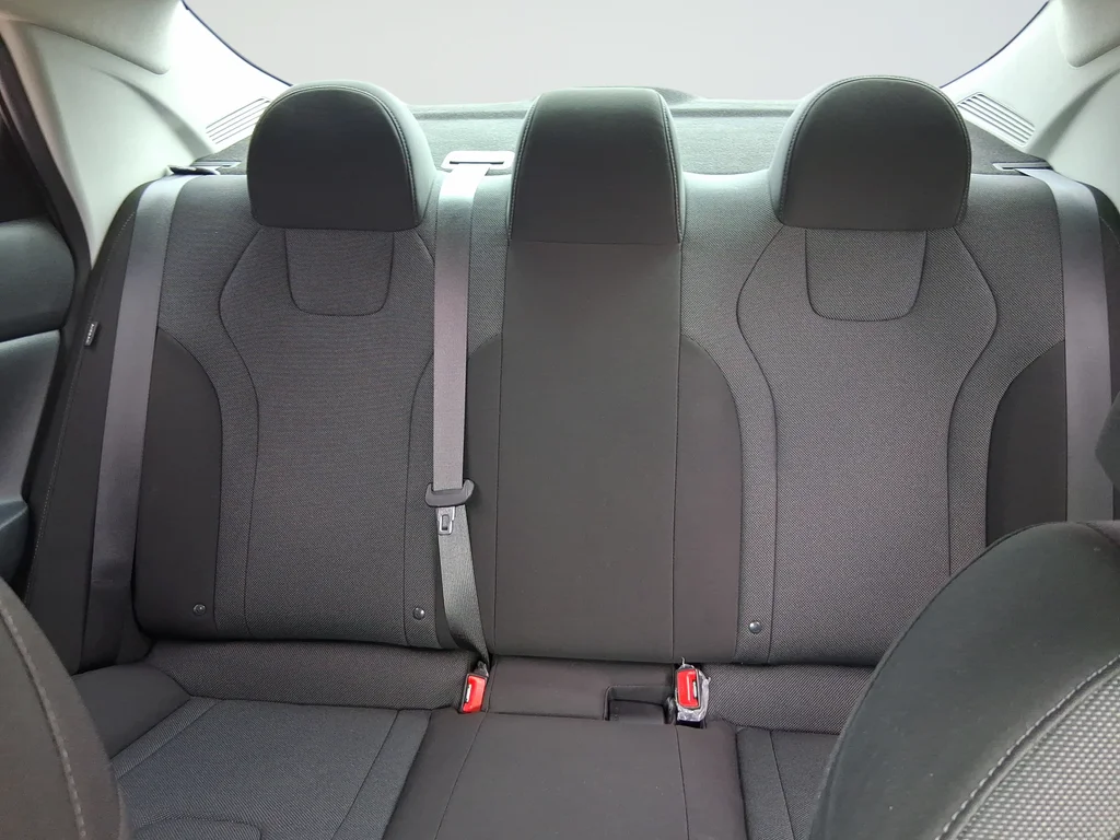 Used 2024 Silver Hyundai SE image 39