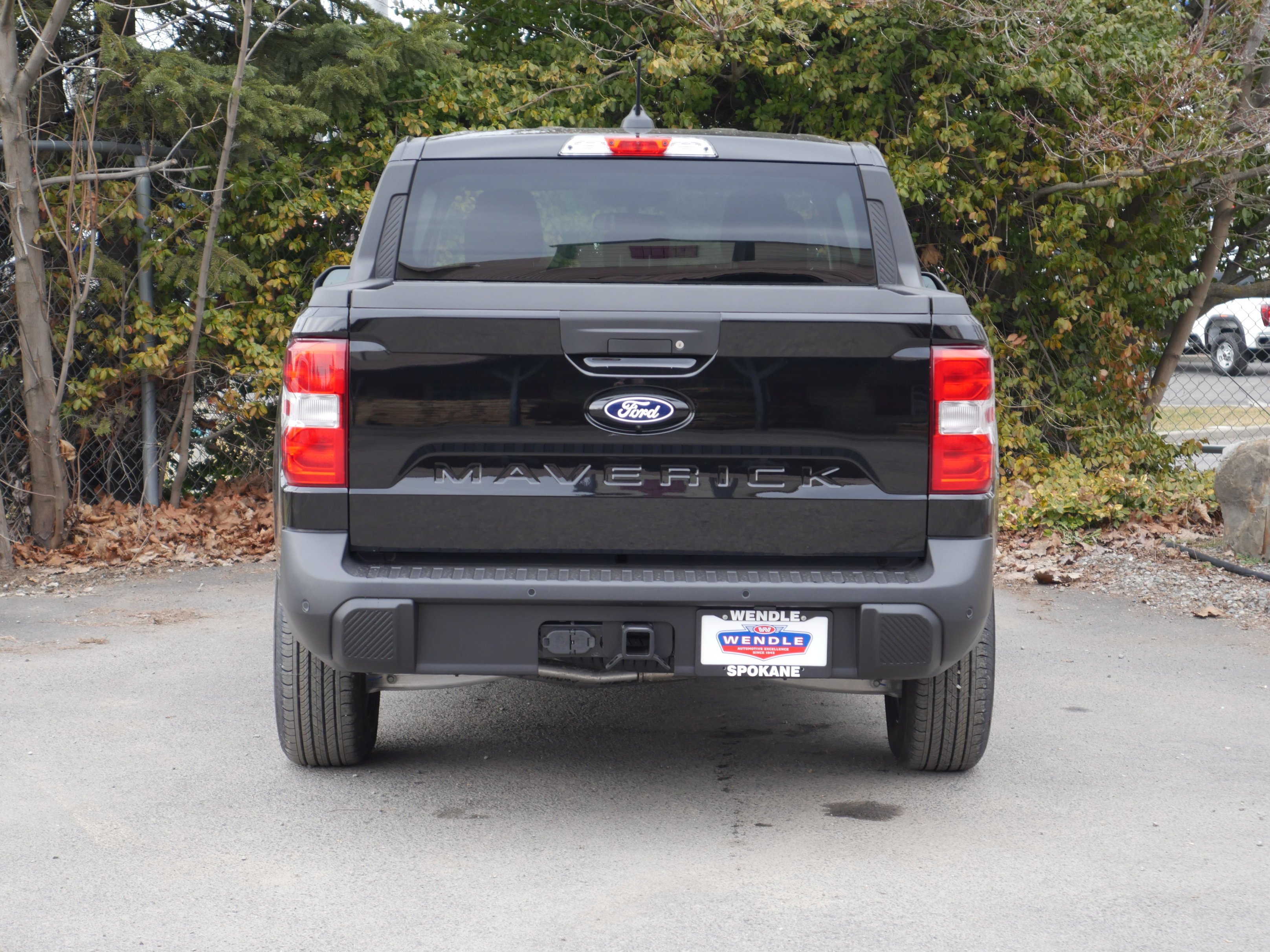 New 2026 Shadow Black Ford XL image 18