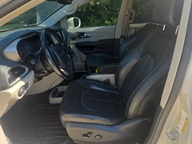 Used 2021 White Chrysler Touring L image 16