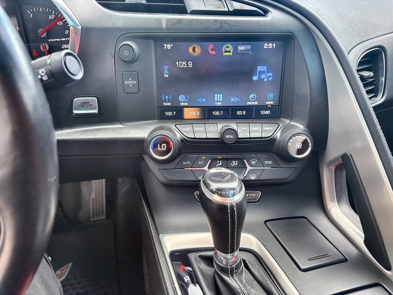 Used 2019 ARCTIC WHITE Chevrolet 1LT image 13
