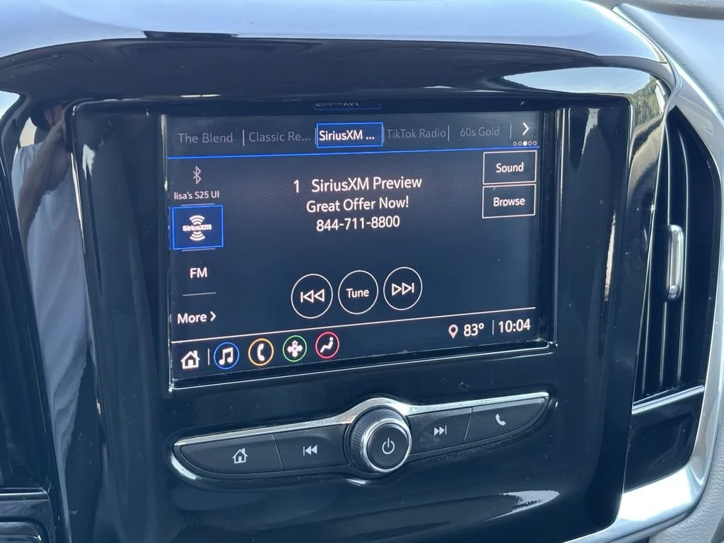 Used 2021 SUMMIT WHITE Chevrolet LT Cloth image 34