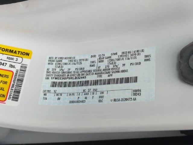 Used 2024 White Ford Badlands image 38
